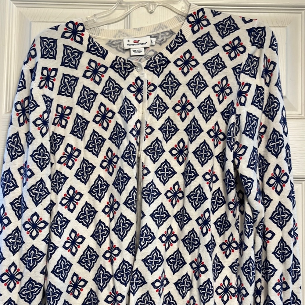 Vineyard Vines cardigan